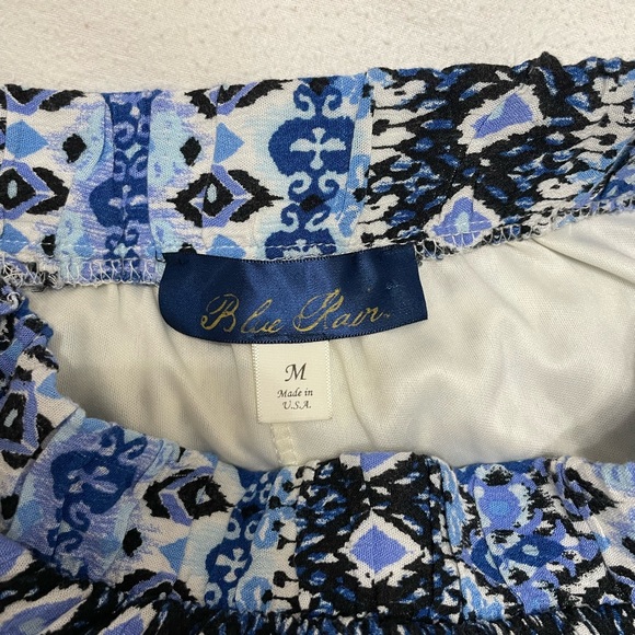 Blue patterned shorts - Picture 2 of 3